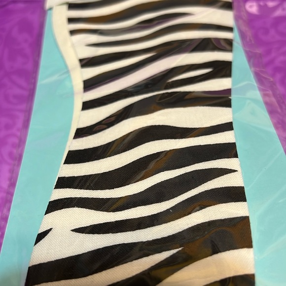 New Animal Print - Zebra & Leopard Set of Two Pair YEBEI Health Insoles Fashion - Picture 5 of 8